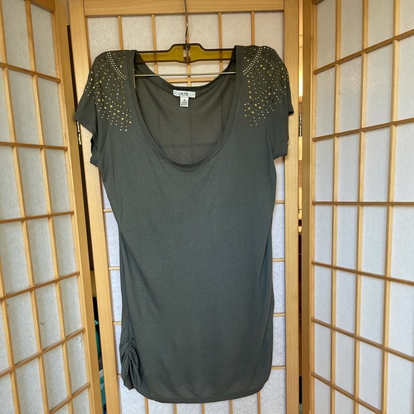 Cache top - Picture 2 of 2